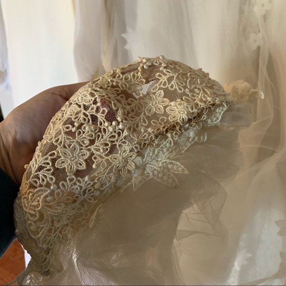 Vintage Wedding Dress w/extra long Lace Tule Cathedral Veil UNION MADE - Picture 8 of 14